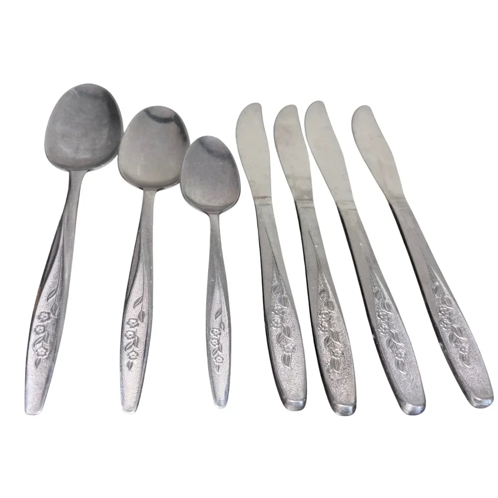 Superior Stainless USA | RADIANT ROSE Set | 4 Spoons, 2‎ tsp, 6 Knives, 1 Fork